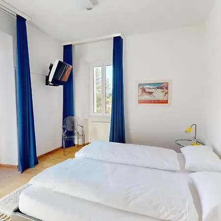 Apartment Somplatz 6 *